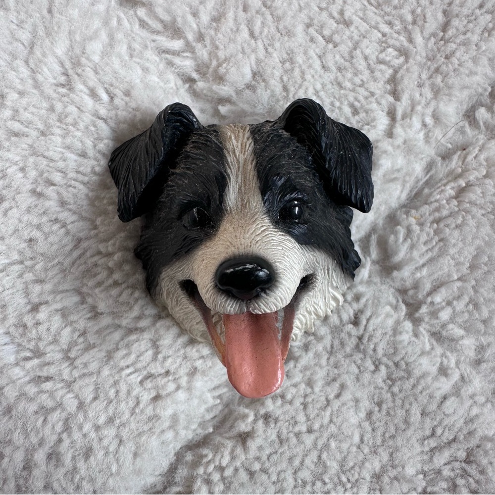 Conversation Concepts | Border Collie Dog Head Painted Stone Resin MAGNET
